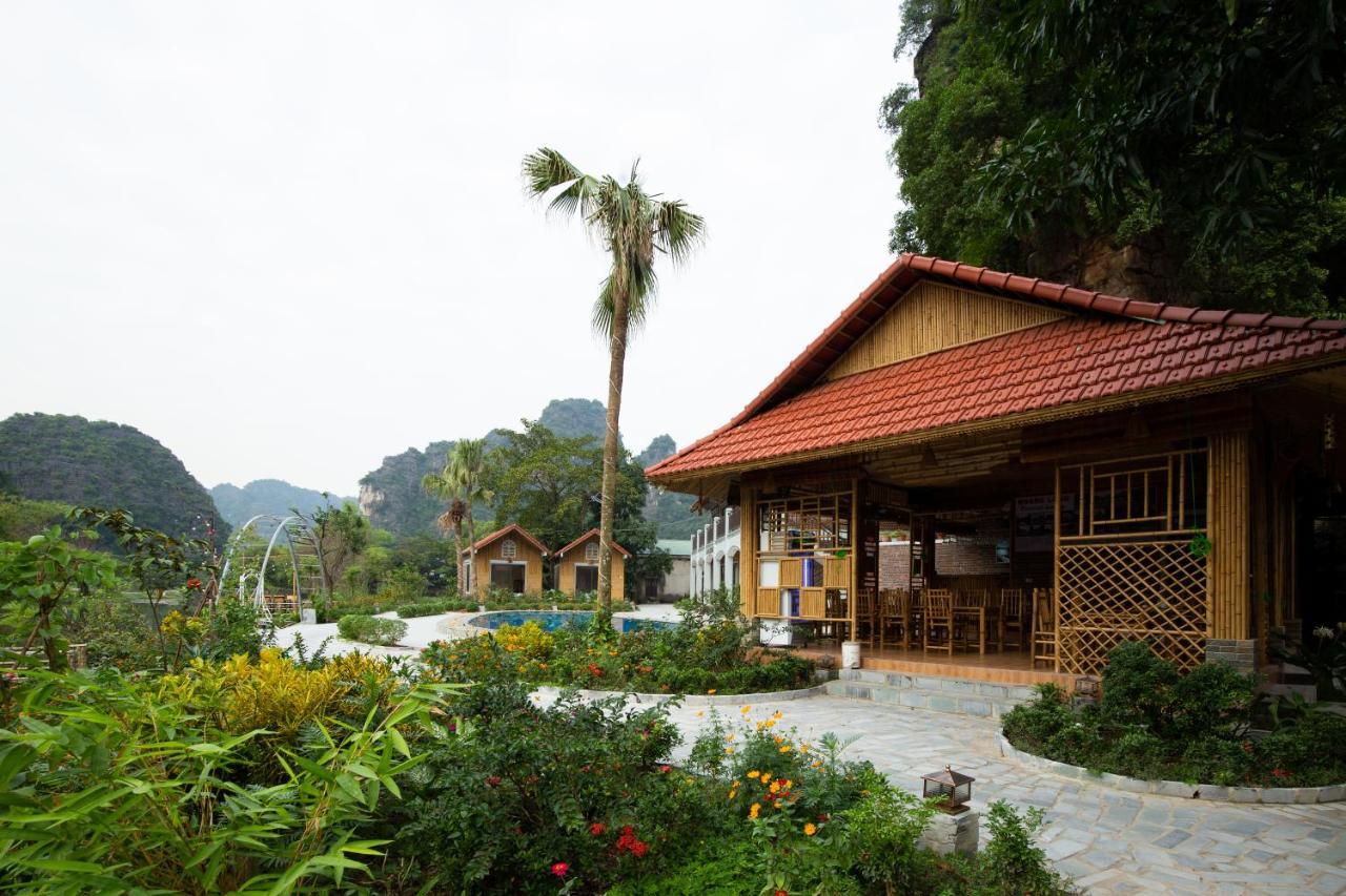 Hoanglong Riverside Homestay Ninh Bình Exteriör bild