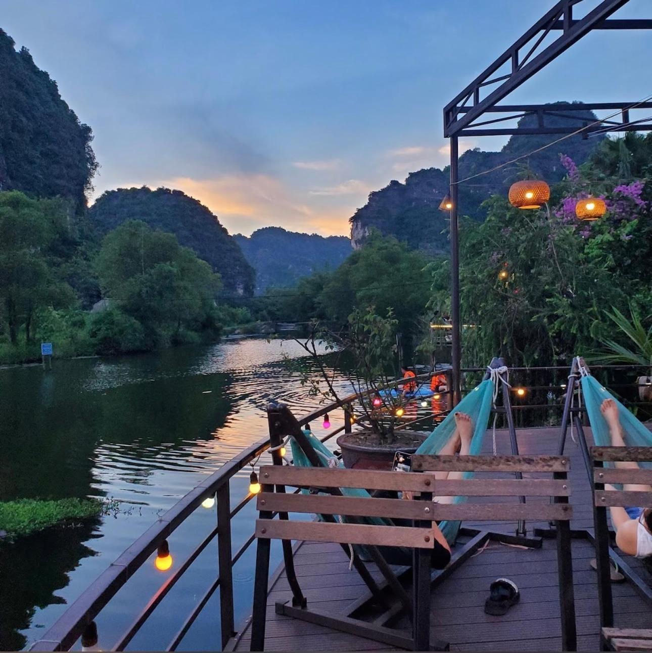 Hoanglong Riverside Homestay Ninh Bình Exteriör bild