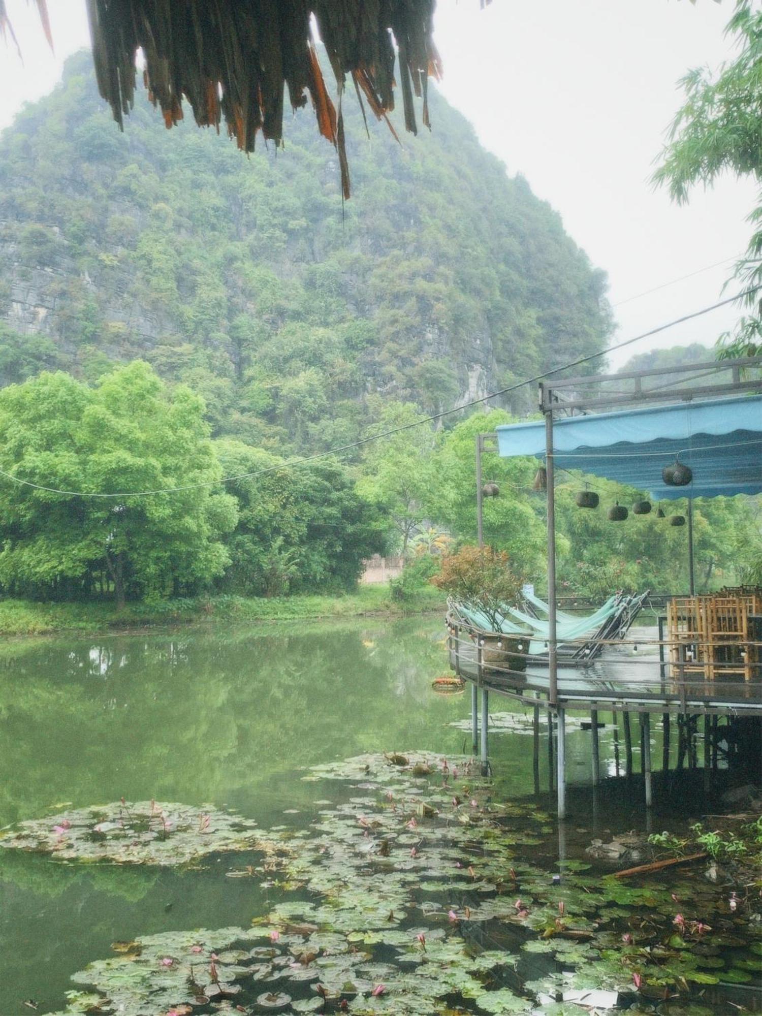 Hoanglong Riverside Homestay Ninh Bình Exteriör bild